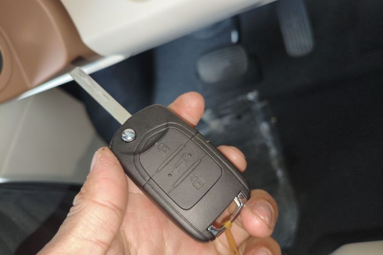 五菱汽车 宏光MINIEV 2024款 第三代 215km 青春版中控内饰7001