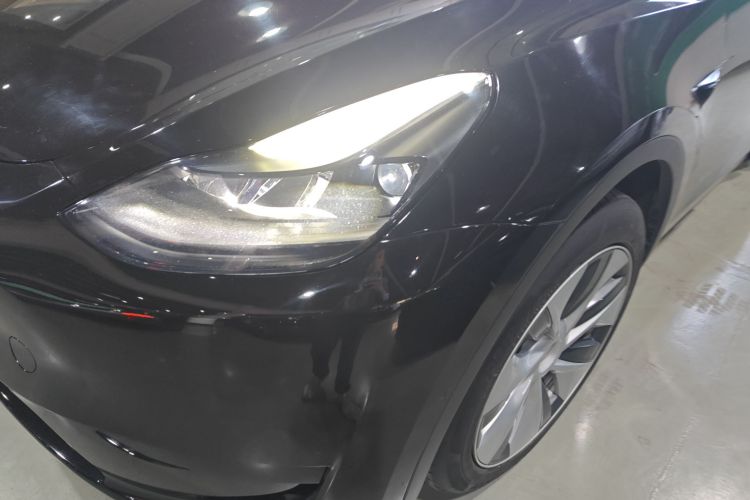 特斯拉 Model Y 2022款 后轮驱动版局部细节36