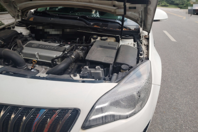 别克 君威 2015款 1.6T 精英技术型局部细节9007