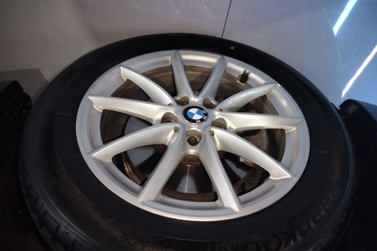 宝马X1 2019款 sDrive18Li 时尚型车身外观6007