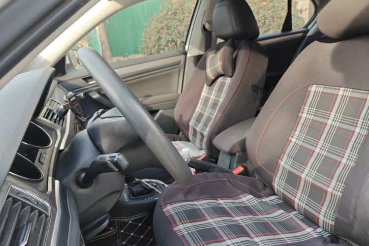 大众 宝来 2018款 1.5L 自动时尚型局部细节19