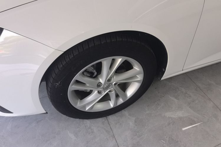 别克 君威 2020款 552T 精英型车身外观6007