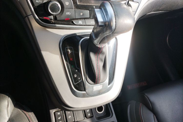 哈弗H6 2015款 运动版 1.5T 自动两驱豪华型中控内饰18