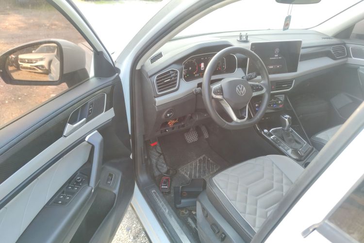 大众 探岳 2023款 300TSI 两驱豪华Plus进阶版中控内饰20