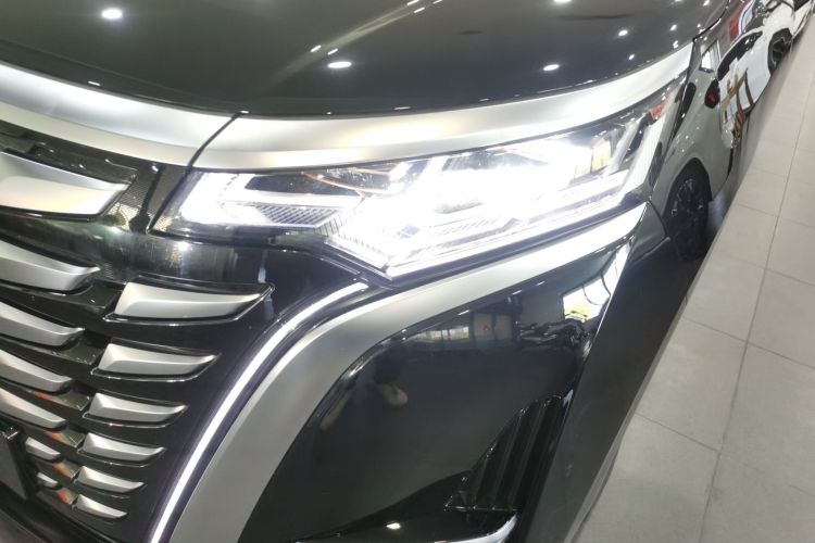 腾势D9 2024款 DM-i 980 四驱旗舰型局部细节36