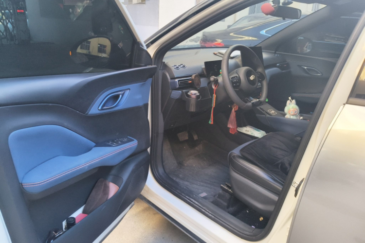 比亚迪 海鸥 2025款 305km 活力版中控内饰20