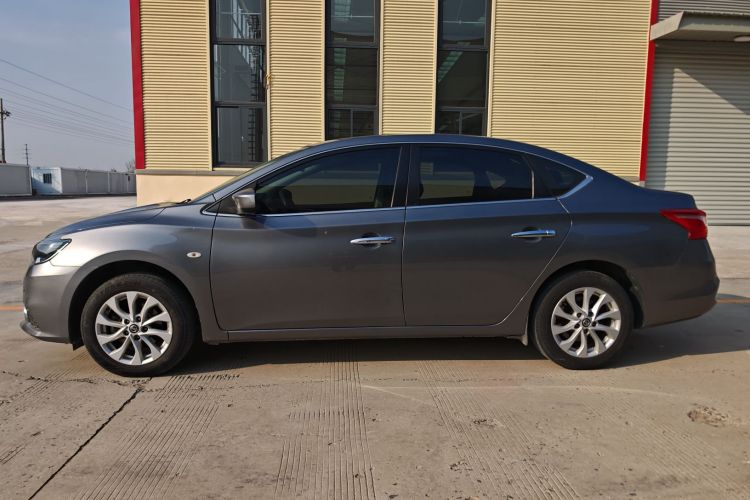 日产 轩逸 2019款 经典 1.6XL CVT豪华版车身外观4