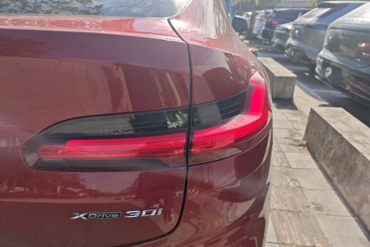 宝马X4 2019款 xDrive30i M运动套装车身外观6006
