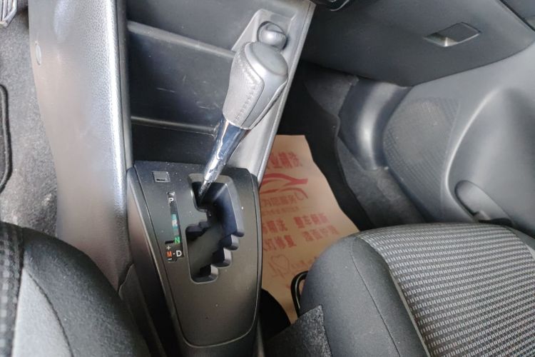 丰田 威驰FS 2021款 1.5L CVT锋驰版局部细节18