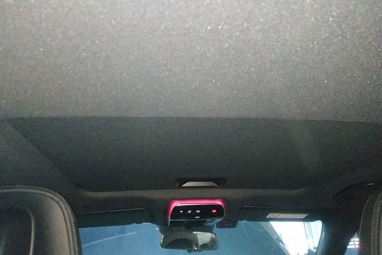 奔驰C级 2023款 C 200 L 运动版中控内饰22