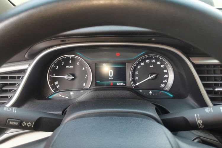 别克 英朗 2017款 15N 手动精英型中控内饰14