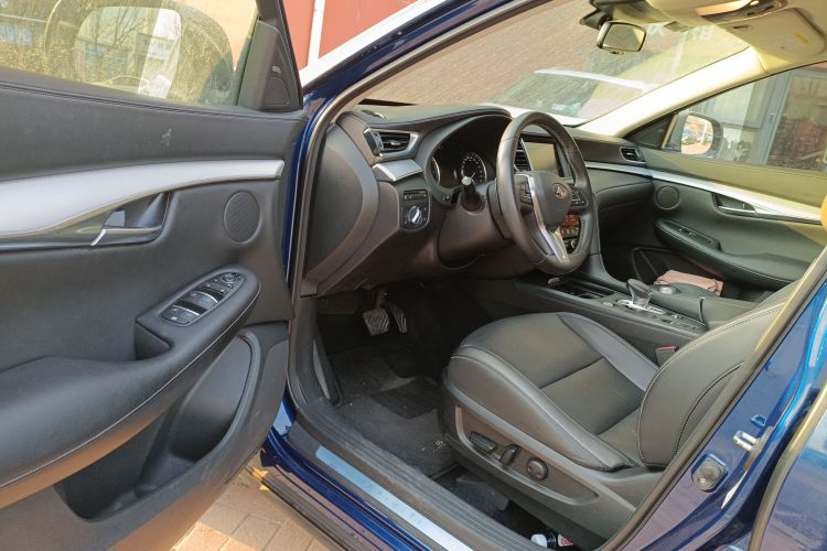 英菲尼迪QX50 2020款 2.0T 四驱领航版中控内饰7003
