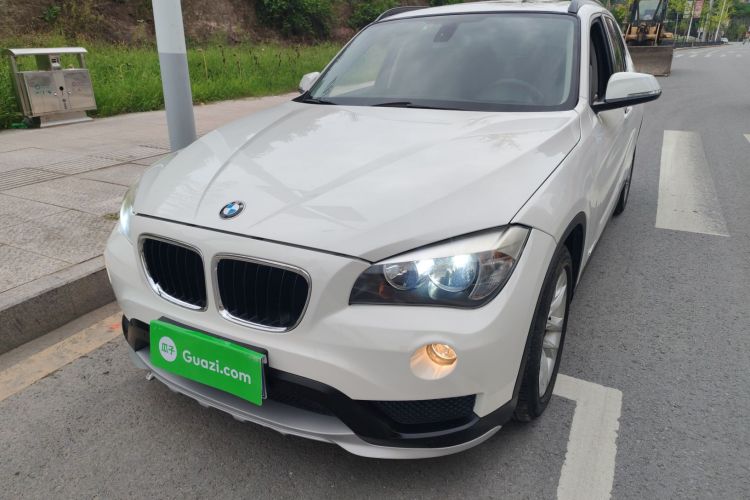 宝马X1 2015款 sDrive18i 时尚晋级版车身外观1