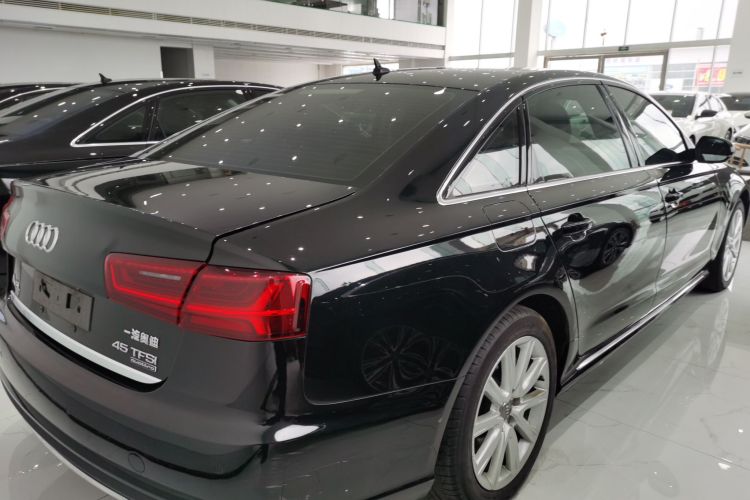 奥迪A6L 2016款 45 TFSI quattro 运动型车身外观7