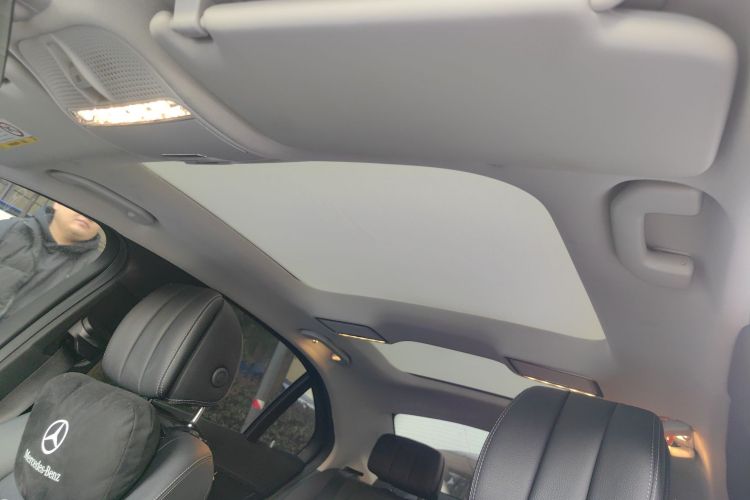 奔驰C级 2021款 C 200 L 时尚型运动版局部细节22