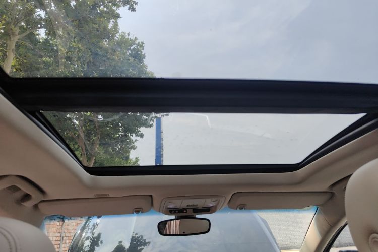 凯迪拉克XTS 2016款 28T 技术型局部细节22