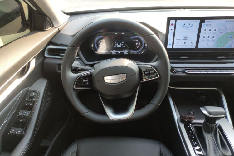 吉利汽车 帝豪 2025款 第4代 1.5L CVT尊贵型局部细节13