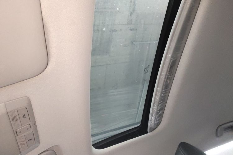 五菱汽车 五菱星辰 2021款 1.5T CVT星辉版局部细节22