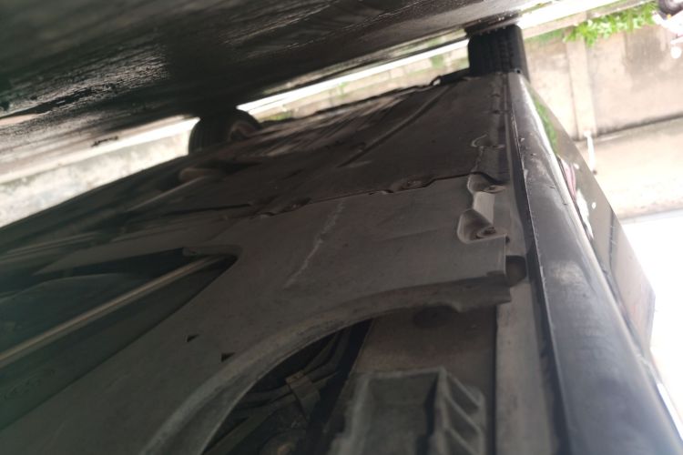 宝马5系 2018款 525Li M运动套装局部细节9003