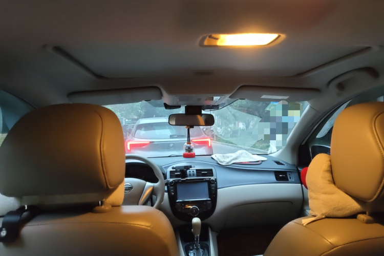 日产 骐达TIIDA 2011款 1.6L CVT智能型局部细节22