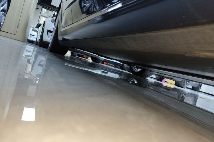 特斯拉 Model 3 2020款 改款 长续航后轮驱动版局部细节9001