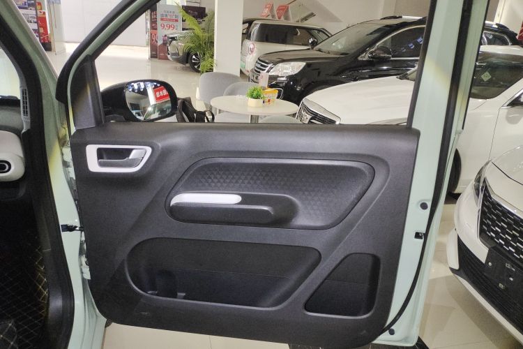 五菱汽车 宏光MINIEV 2024款 第三代 170km中控内饰42