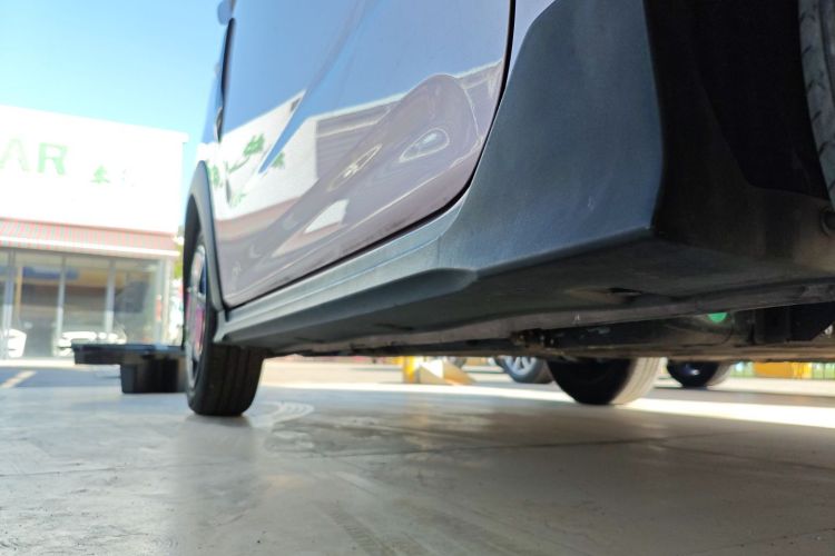 吉利银河 2025款 210km 熊猫卡丁局部细节9002