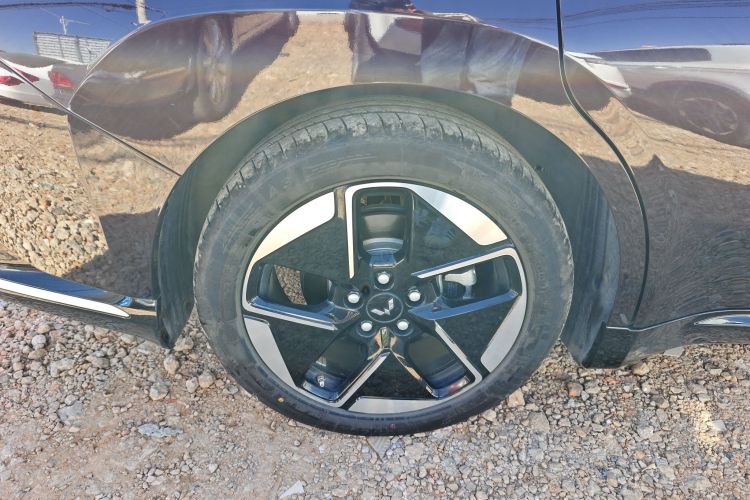 五菱汽车 五菱星光 2024款 共创版 150 进阶型车身外观6008