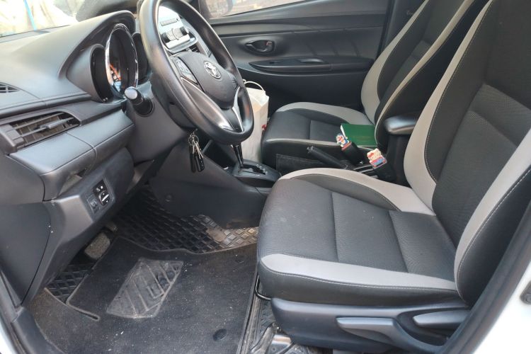 丰田 YARiS L 致炫 2022款 致炫X 1.5L CVT领先PLUS版局部细节19