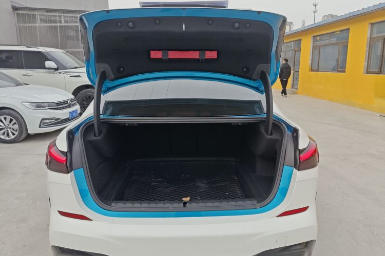 宝马2系(进口) 2021款 225i 四门轿跑车 M运动套装机舱底盘23