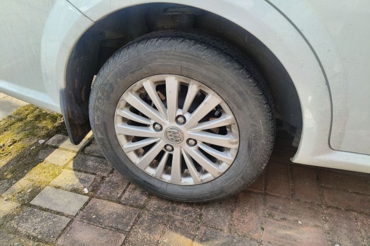 别克 凯越 2015款 1.5L 自动经典型车身外观6008