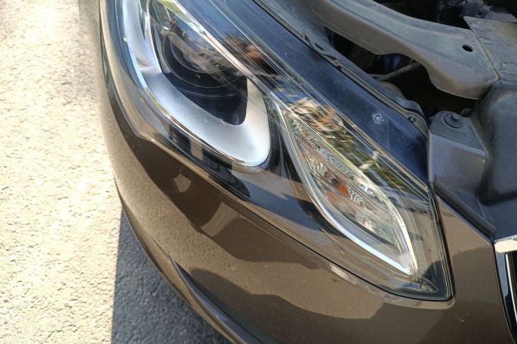 别克 英朗 2016款 15N 自动豪华型车身外观8