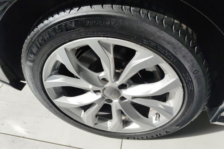 奥迪A6L 2016款 45 TFSI quattro 运动型车身外观56