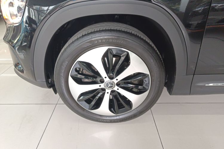 奔驰GLB 2023款 GLB 220 时尚型车身外观6007