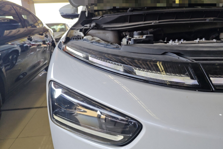 小鹏G3 2022款 G3i 460N+车身外观8