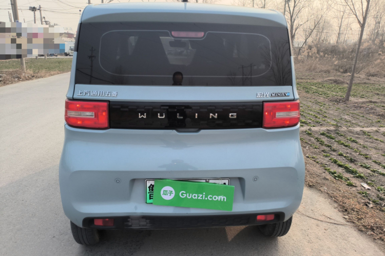 五菱汽车 宏光MINIEV 2022款 悦享款 磷酸铁锂车身外观6