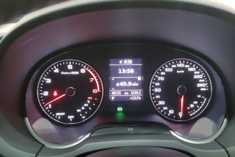 奥迪A3 2019款 Limousine 35 TFSI 进取型 国VI中控内饰14