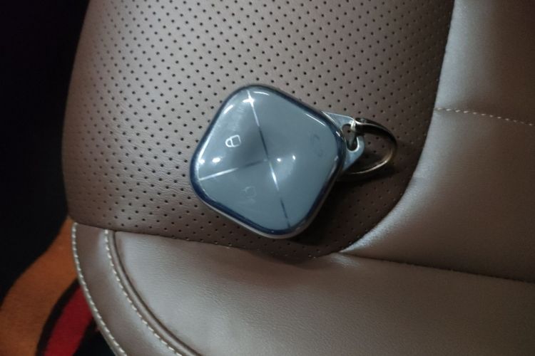 五菱汽车 五菱缤果 2023款 333km 悦享+款中控内饰7001