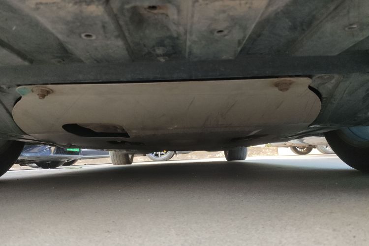 别克 君越 2016款 30H 精英型局部细节9008