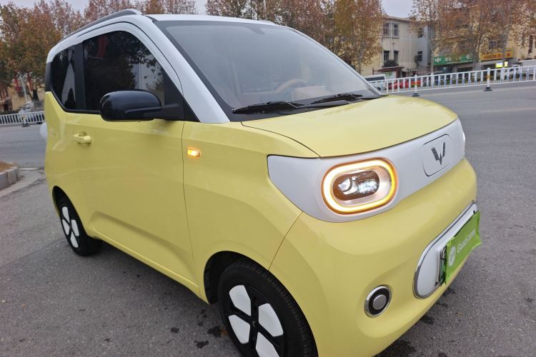 五菱汽车 宏光MINIEV 2024款 第三代 215km 进阶版车身外观6002