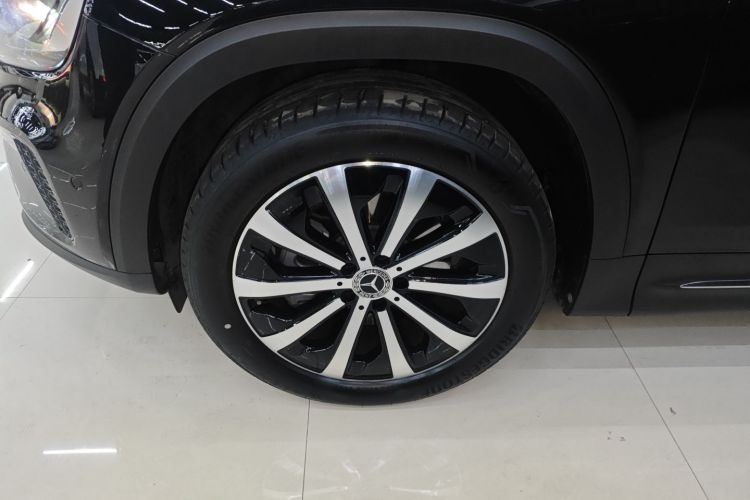 奔驰GLB 2025款 GLB 220 时尚型车身外观6007