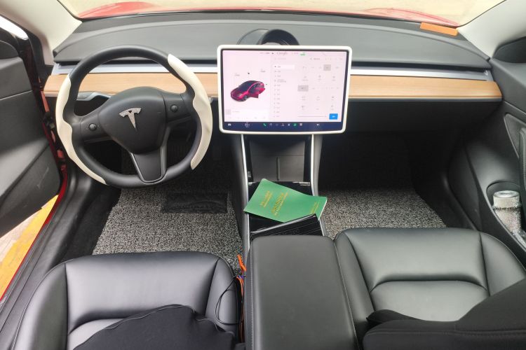 特斯拉 Model 3 2020款 改款 标准续航后驱升级版中控内饰12