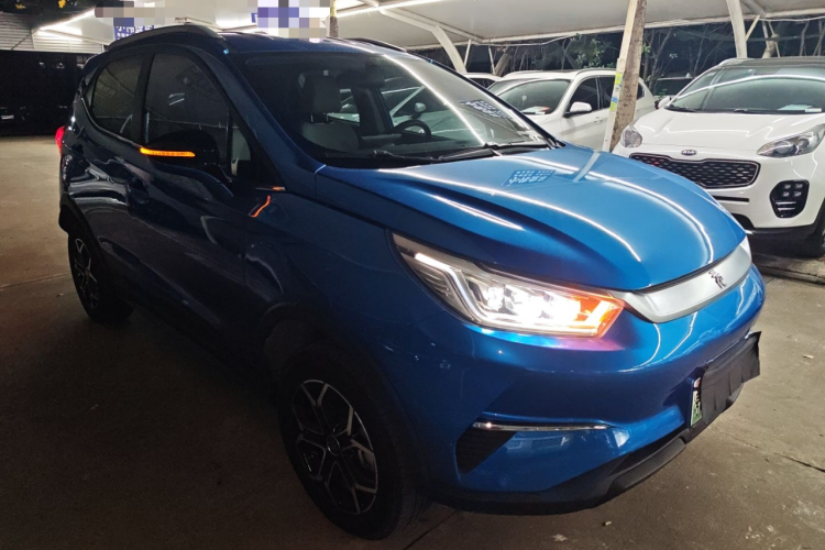 比亚迪 元Pro 2021款 要爱一生版车身外观6002