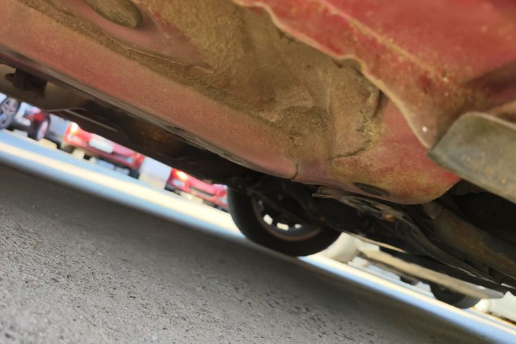 丰田 威驰 2011款 1.6L GL-i 天窗版 AT局部细节9001