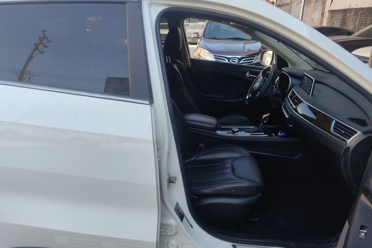 东风风光 风光580 2017款 1.5T CVT智尚型局部细节41