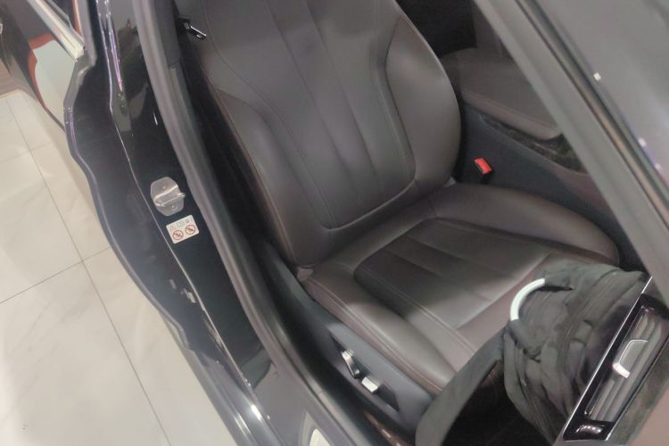 宝马5系 2020款 525Li M运动套装局部细节41