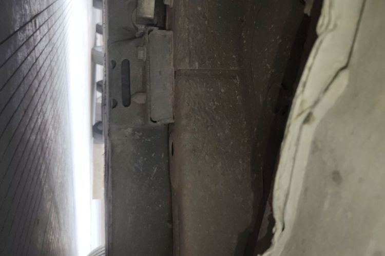 哪吒汽车 哪吒V 2021款 长续航娱乐版升级型局部细节9004