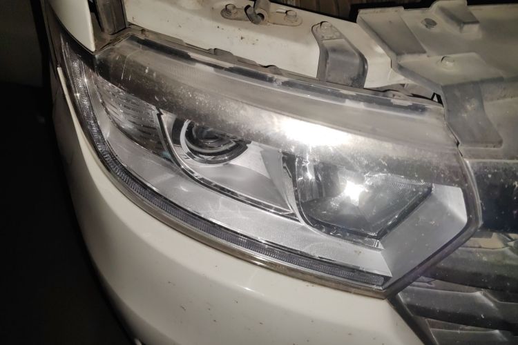 江淮瑞风 瑞风M3 2019款 PLUS 宜家版 1.8L 豪华型 9座车身外观8