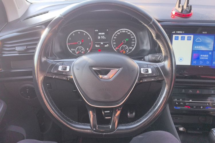 捷达VS7 2020款 1.4T 自动荣耀型中控内饰13