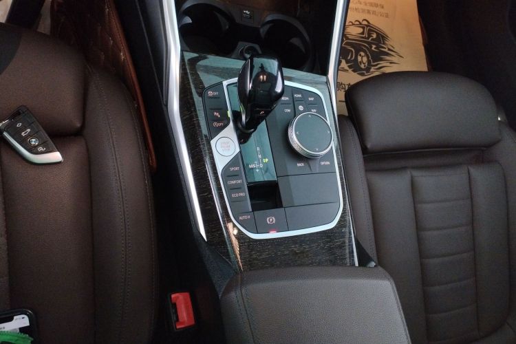 宝马3系 2021款 325Li M运动套装中控内饰18